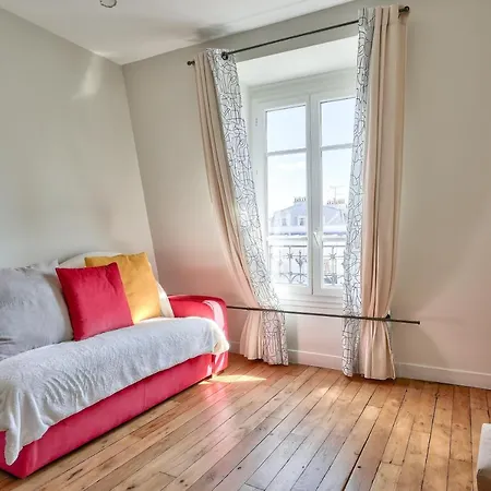 Beautiful Modern One Bedroom Flat Daire